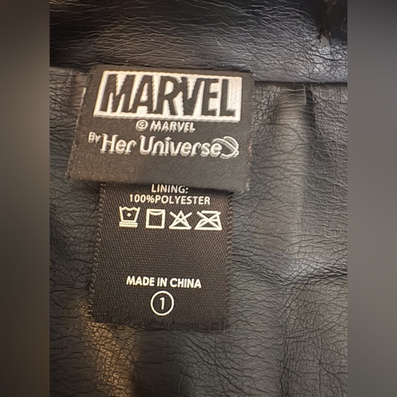 Marvel God of Thunder Faux Leather Blazer – Torrid Size 1 (1X) - Picture 6 of 7